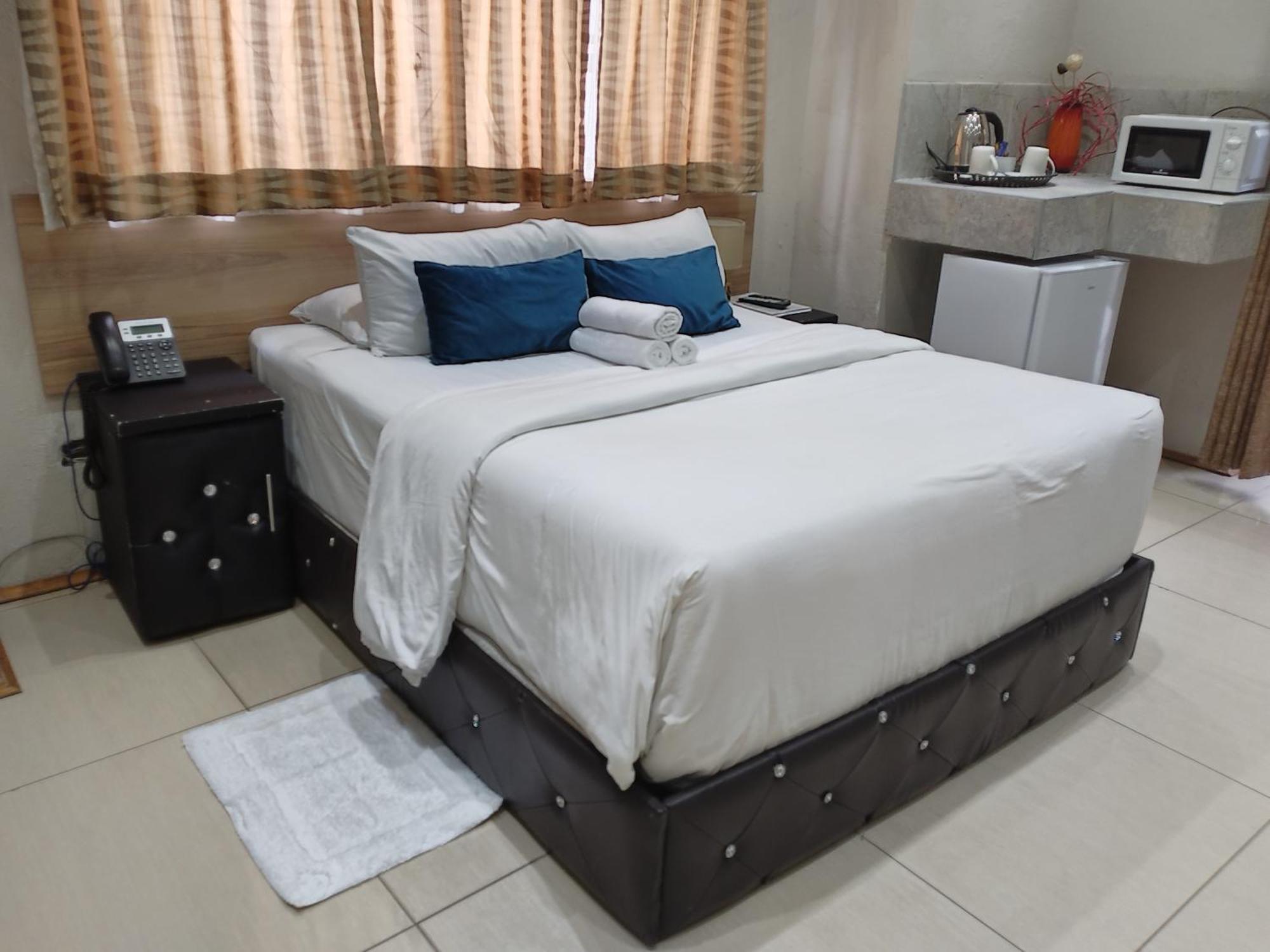 Naldorado Executive Villa Mbombela ภายนอก รูปภาพ