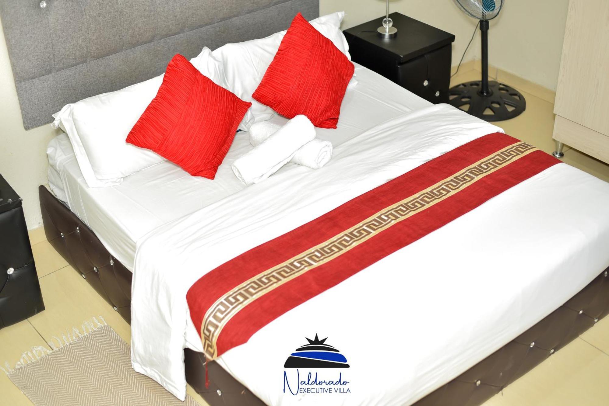 Naldorado Executive Villa Mbombela ภายนอก รูปภาพ