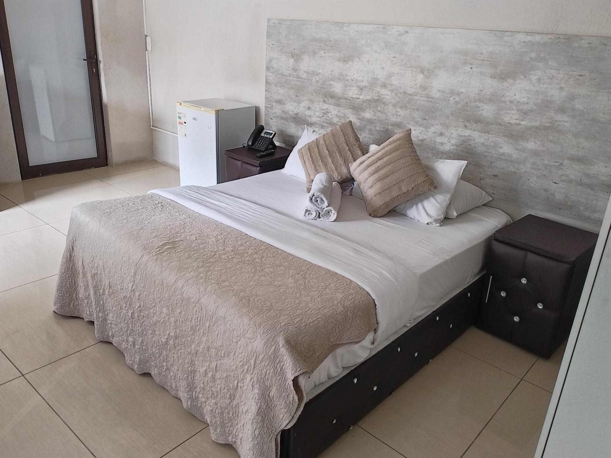 Naldorado Executive Villa Mbombela ภายนอก รูปภาพ