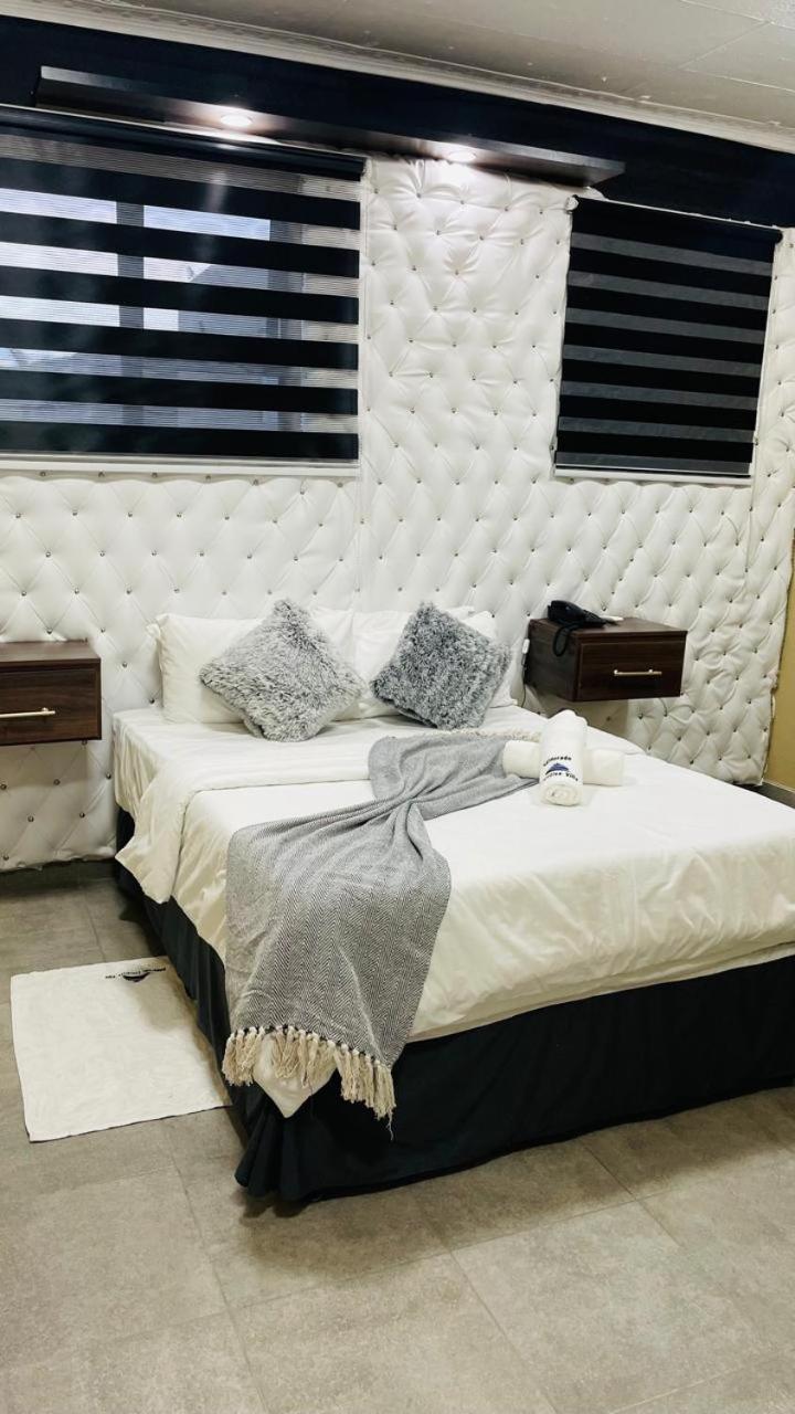 Naldorado Executive Villa Mbombela ภายนอก รูปภาพ