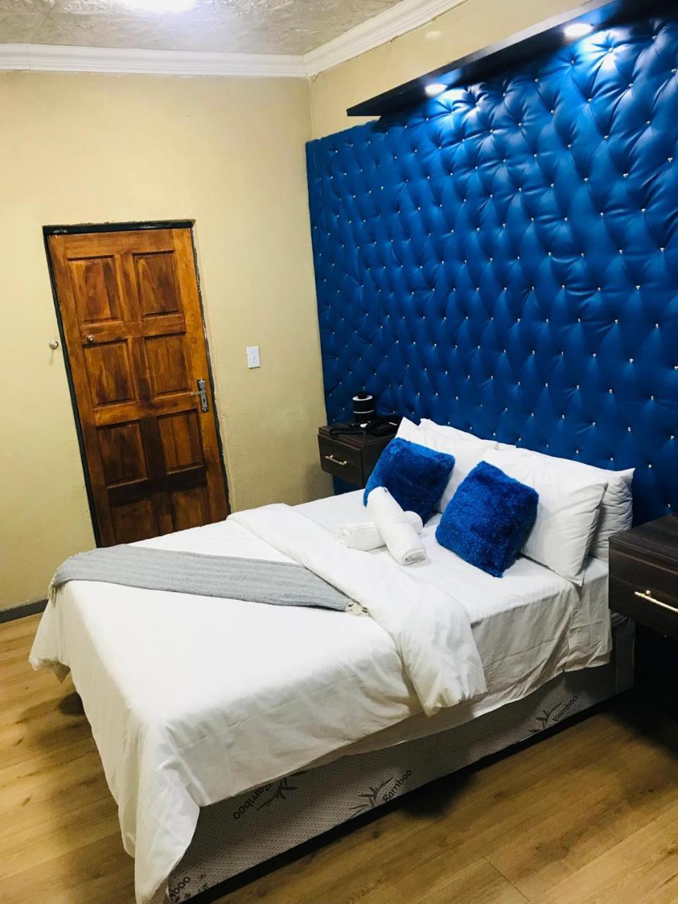 Naldorado Executive Villa Mbombela ภายนอก รูปภาพ