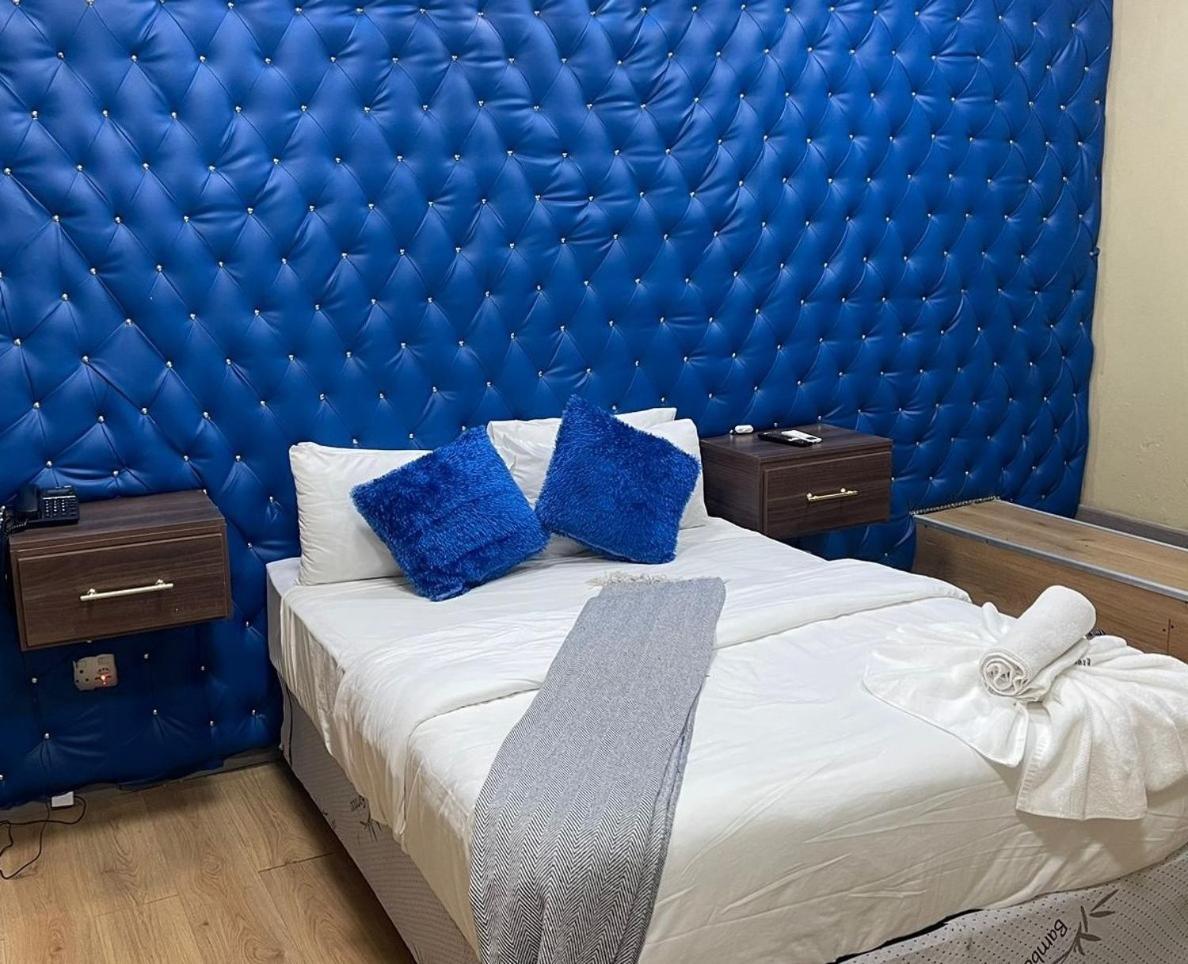 Naldorado Executive Villa Mbombela ภายนอก รูปภาพ